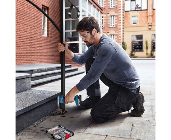  Дрель-шуруповерт Bosch GSR 185-LI (0.601.9K3.005) 